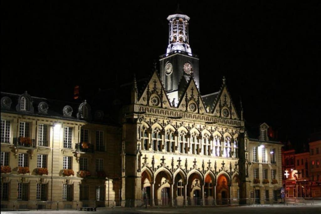 Hyper Centre-Ville, T3, Heart Of The Historic City Saint-Quentin  Exterior foto